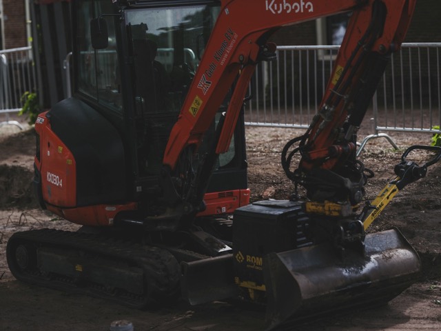A 1.7 tonne class mini excavator
